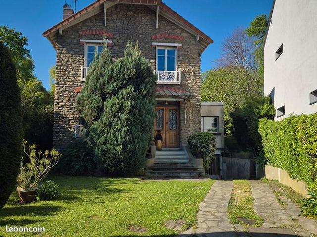 Maison 7 pièces 161 m²