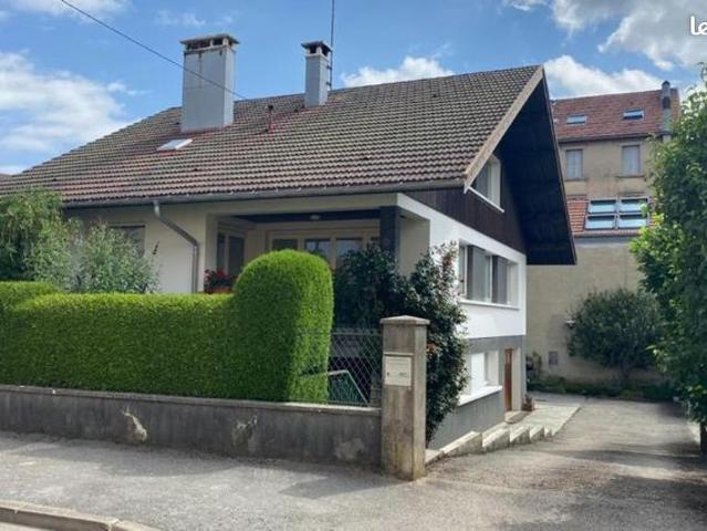 Maison 7 pièces 161 m²