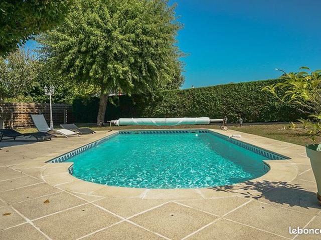 Maison 7 pièces 161 m²