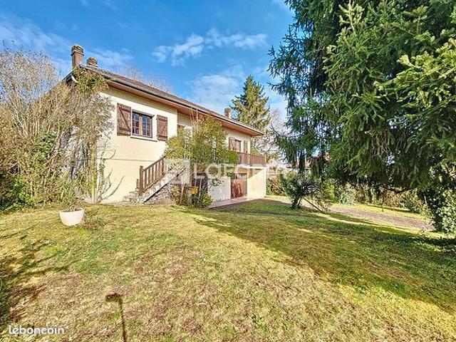 Maison 7 pièces 161 m²