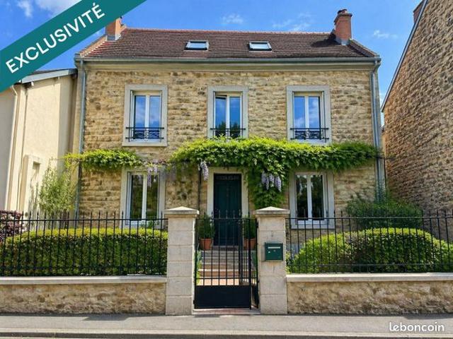 Maison 7 pièces 161 m²