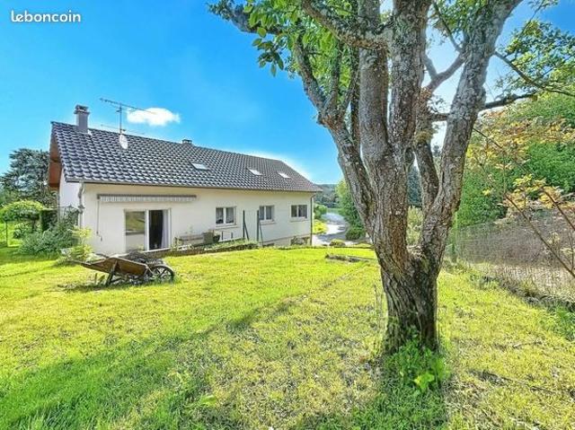 Maison 7 pièces 161 m²