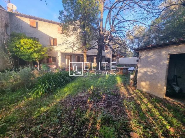 Maison 7 pièces 161 m²