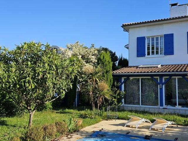 Maison familiale 7 pièces 161 m²