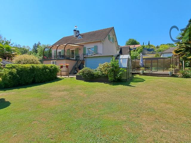 Maison 7 pièces 161 m²