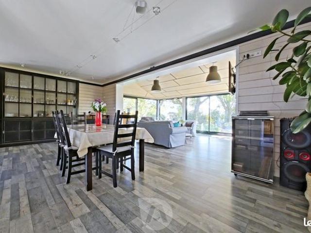 Maison 7 pièces 161 m²