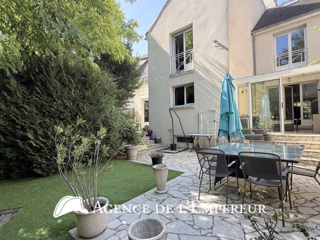 Maison 7 pièces 161 m²