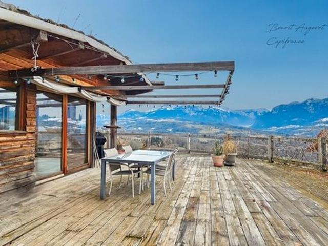 Maison 7 pièces 161 m²