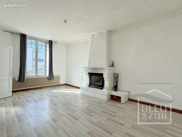 Maison 7 pièces 161 m²