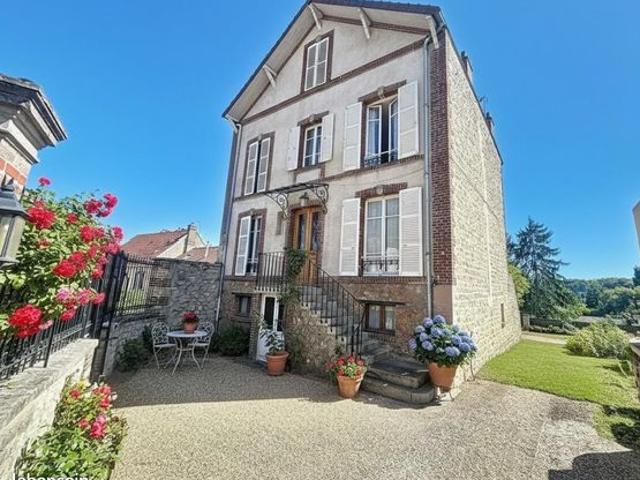 Maison 7 pièces 162 m²