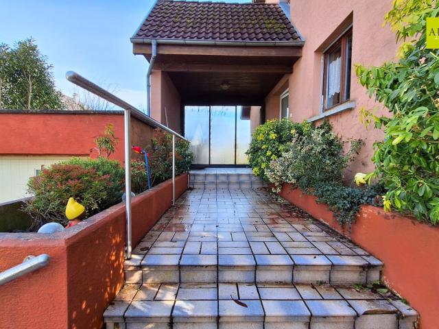 Maison 7 pièces 162 m²