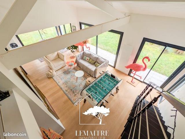 Maison 7 pièces 162 m²