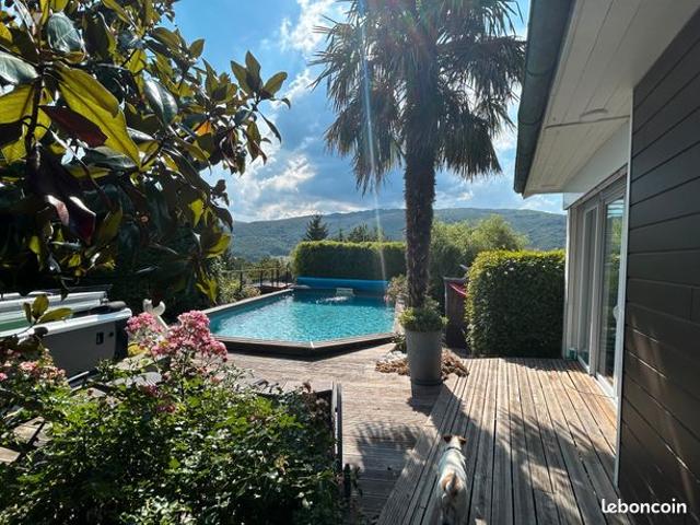 Maison 7 pièces 162 m²