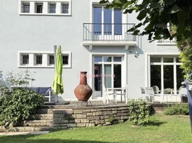 Maison 7 pièces 162 m²