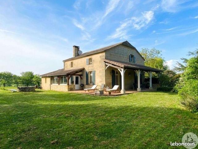 Maison 7 pièces 162 m²