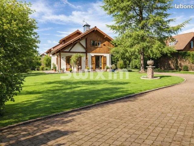 Maison 7 pièces 162 m²