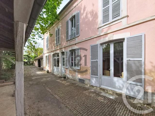 Maison 7 pièces 162 m²