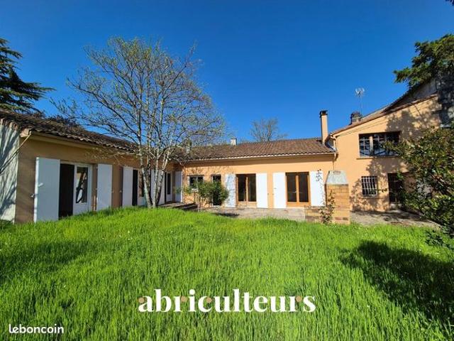 Maison 7 pièces 162 m²