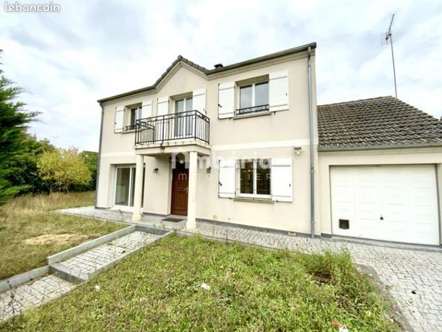 Maison 7 pièces 162 m²
