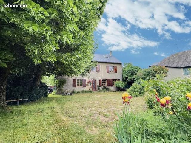 Maison 7 pièces 162 m²
