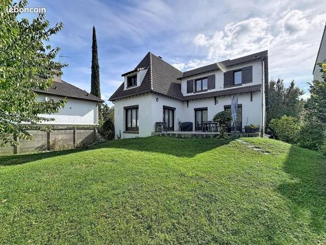 Maison 7 pièces 162 m²
