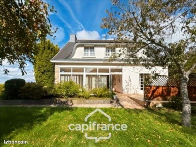 Maison 7 pièces 162 m²