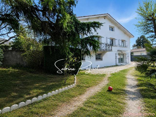 Maison 7 pièces 162 m²