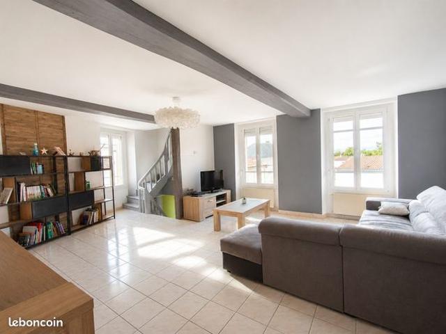 Maison 7 pièces 162 m²
