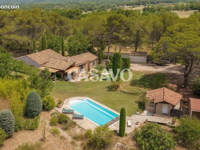 Maison 7 pièces 162 m²