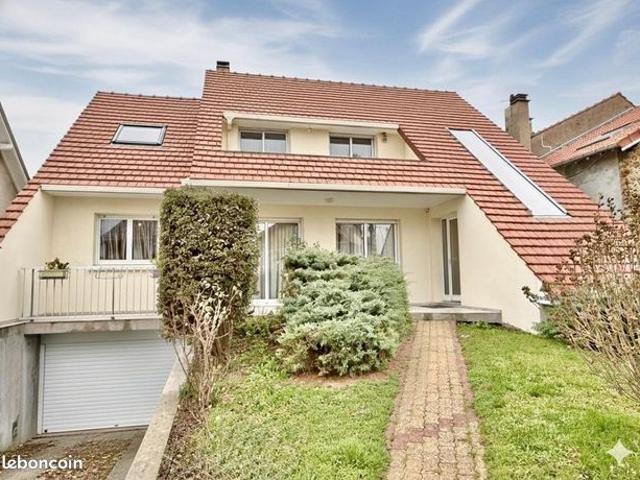 Maison 7 pièces 162 m²