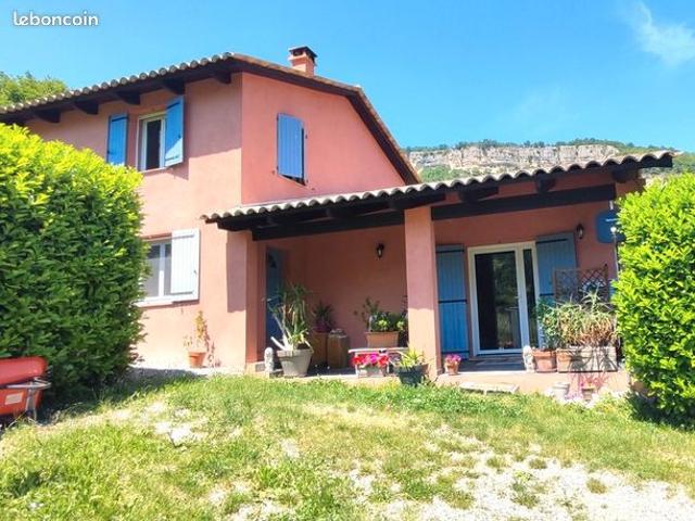 Maison 7 pièces 162 m²