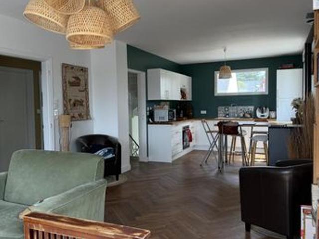 Maison 7 pièces 162 m²