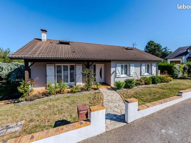 Maison 7 pièces 162 m²