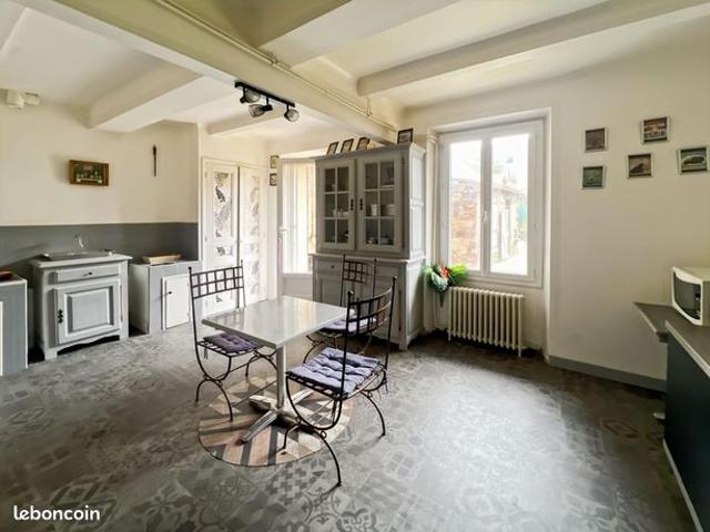 Maison 7 pièces 162 m²