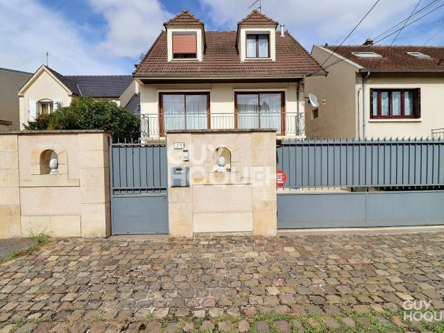 Maison 7 pièces 163 m²