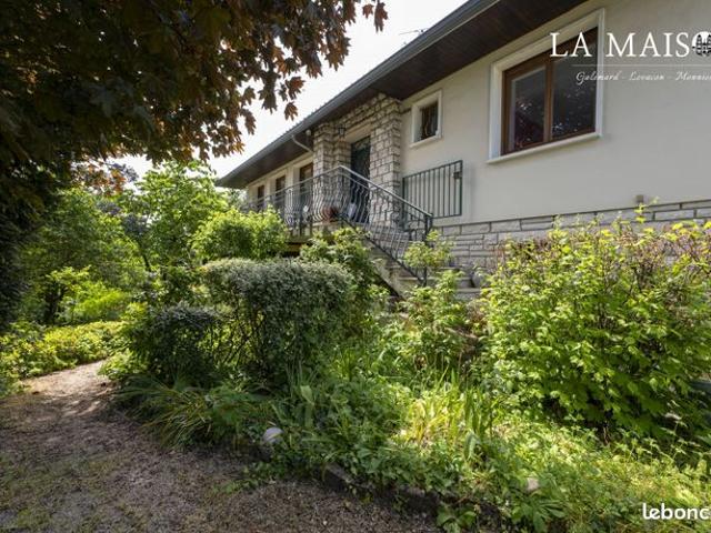 Maison 7 pièces 163 m²