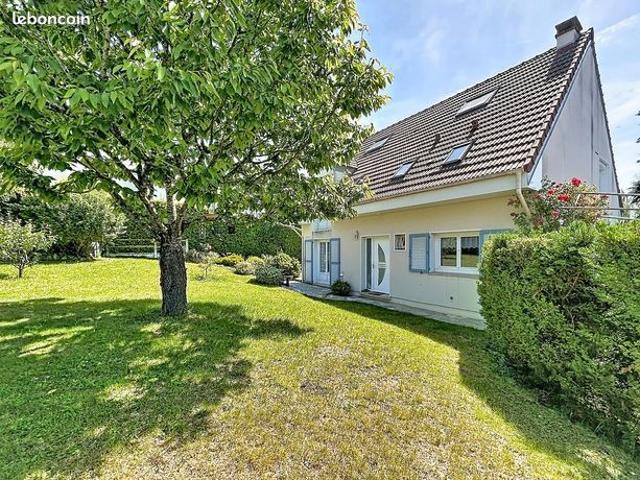 Maison 7 pièces 163 m²