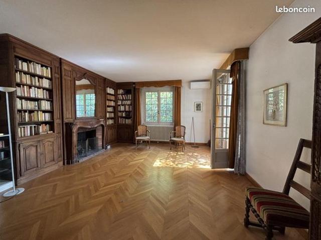 Maison 7 pièces 163 m²