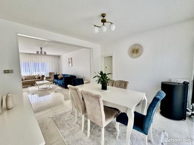 Maison 7 pièces 163 m²
