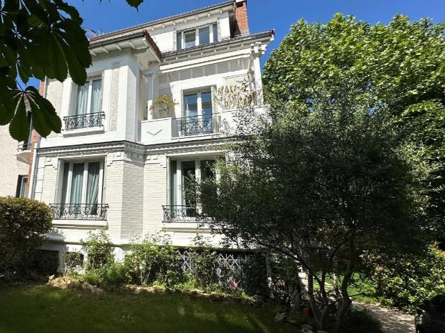 Maison 7 pièces 163 m²