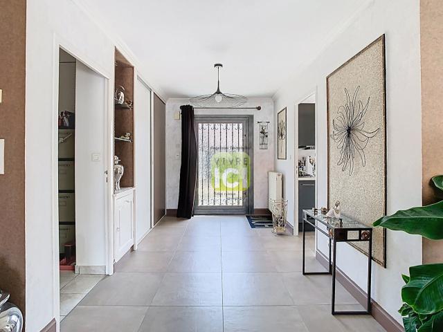 Maison 7 pièces 163 m²