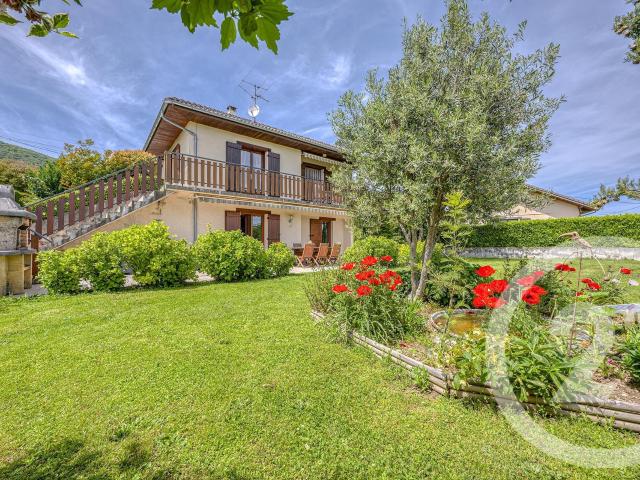 Maison 7 pièces 163 m²