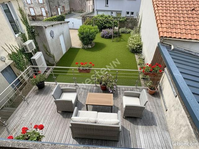Maison 7 pièces 163 m²