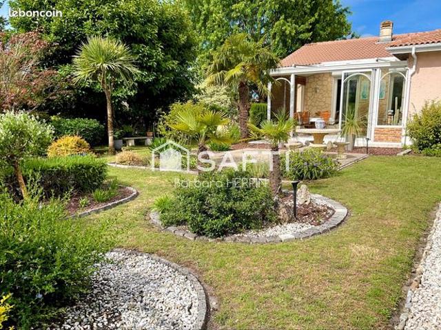 Maison 7 pièces 163 m²