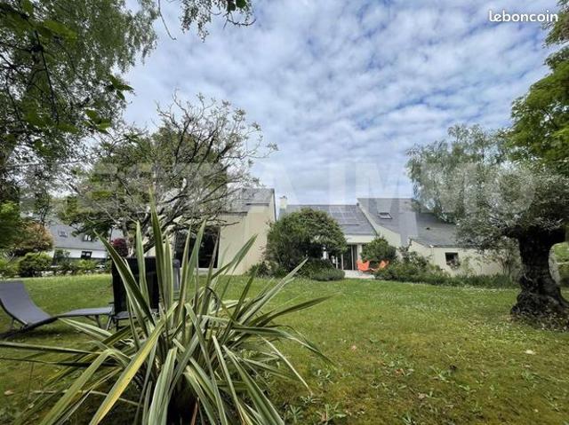 Maison 7 pièces 163 m²
