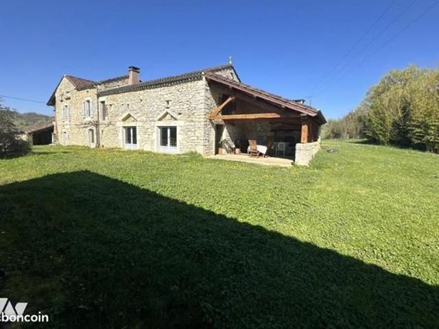 Maison 7 pièces 163 m²