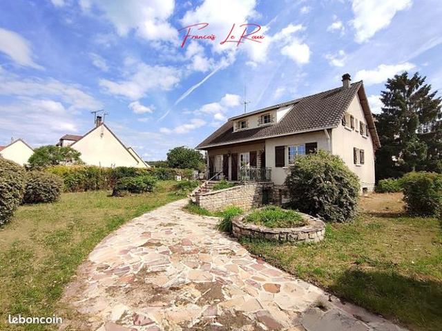 Maison 7 pièces 163 m²