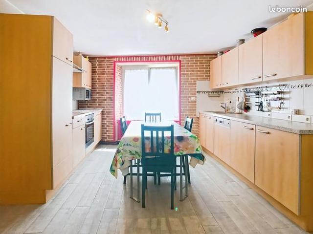 Maison 7 pièces 163 m²
