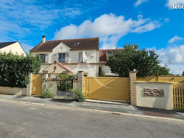 Maison 7 pièces 163 m²