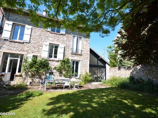 Maison 7 pièces 163 m²